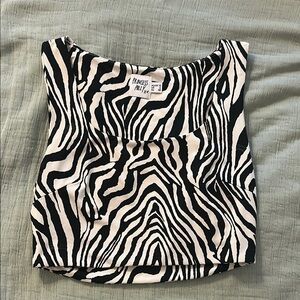 Princess Polly Black and White Fitted Crop Tank Top